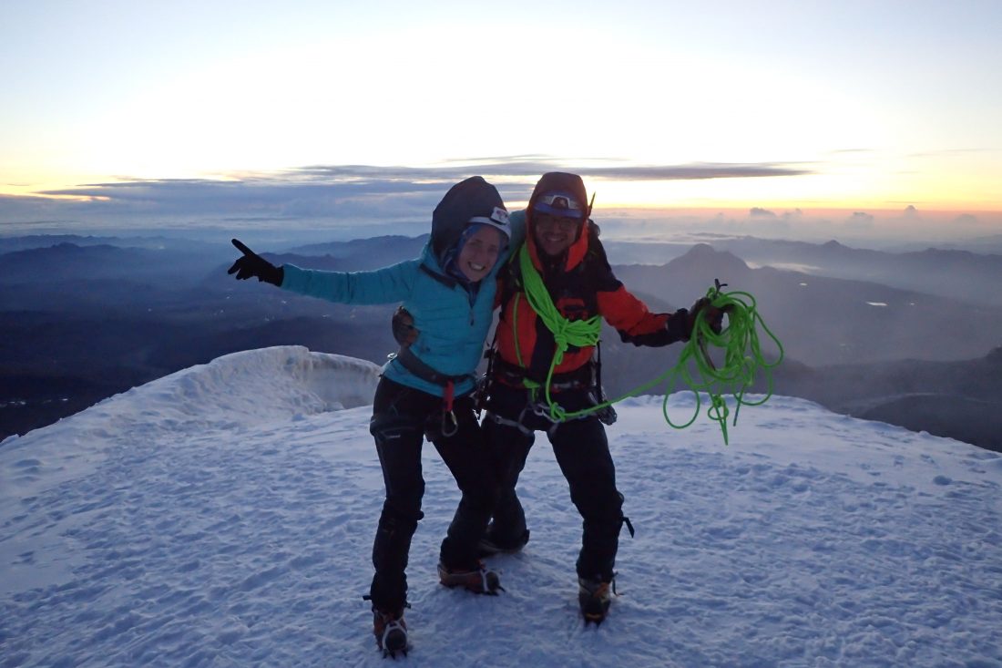 On top of the Cotopaxi met Christian - lang leve zijn blaas techniek - Wanderlotje