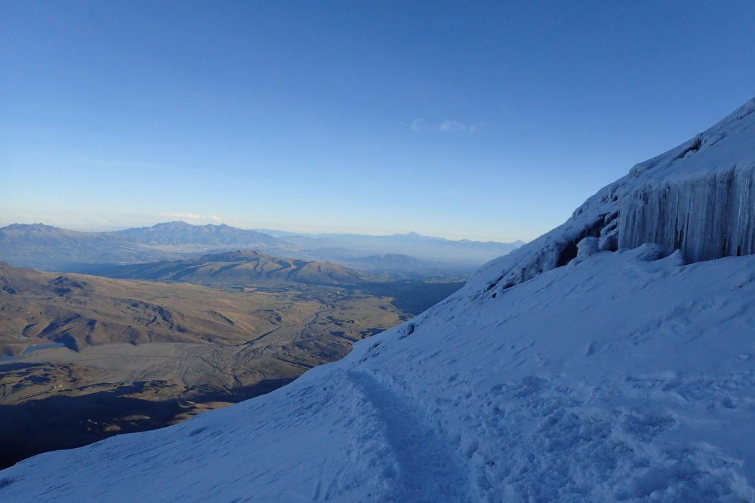 De weg naar beneden is soms echt zo slecht nog niet! - cayambe - wanderlotje